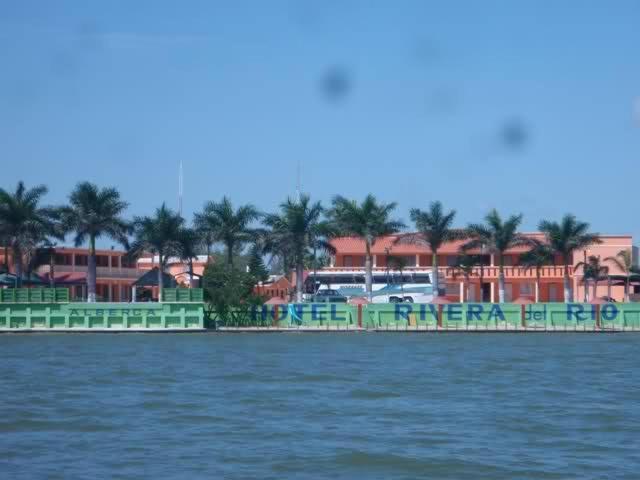 Hotel Rivera Del Rio La Pesca Exterior photo
